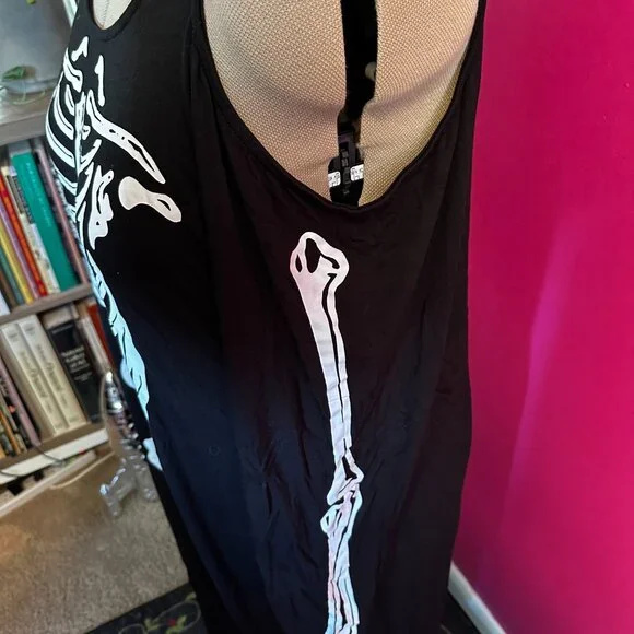 Torrid | Jersey Knit Cold Shoulder Skeleton Dress | Size 4 - Picture 5 of 9